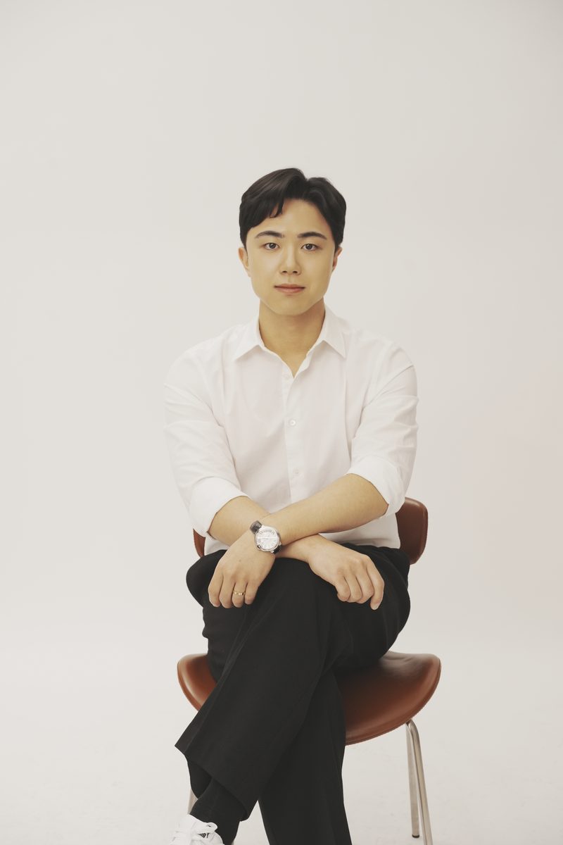 Dr. Yongwoo Lee — Board-Certified Plastic Surgeon